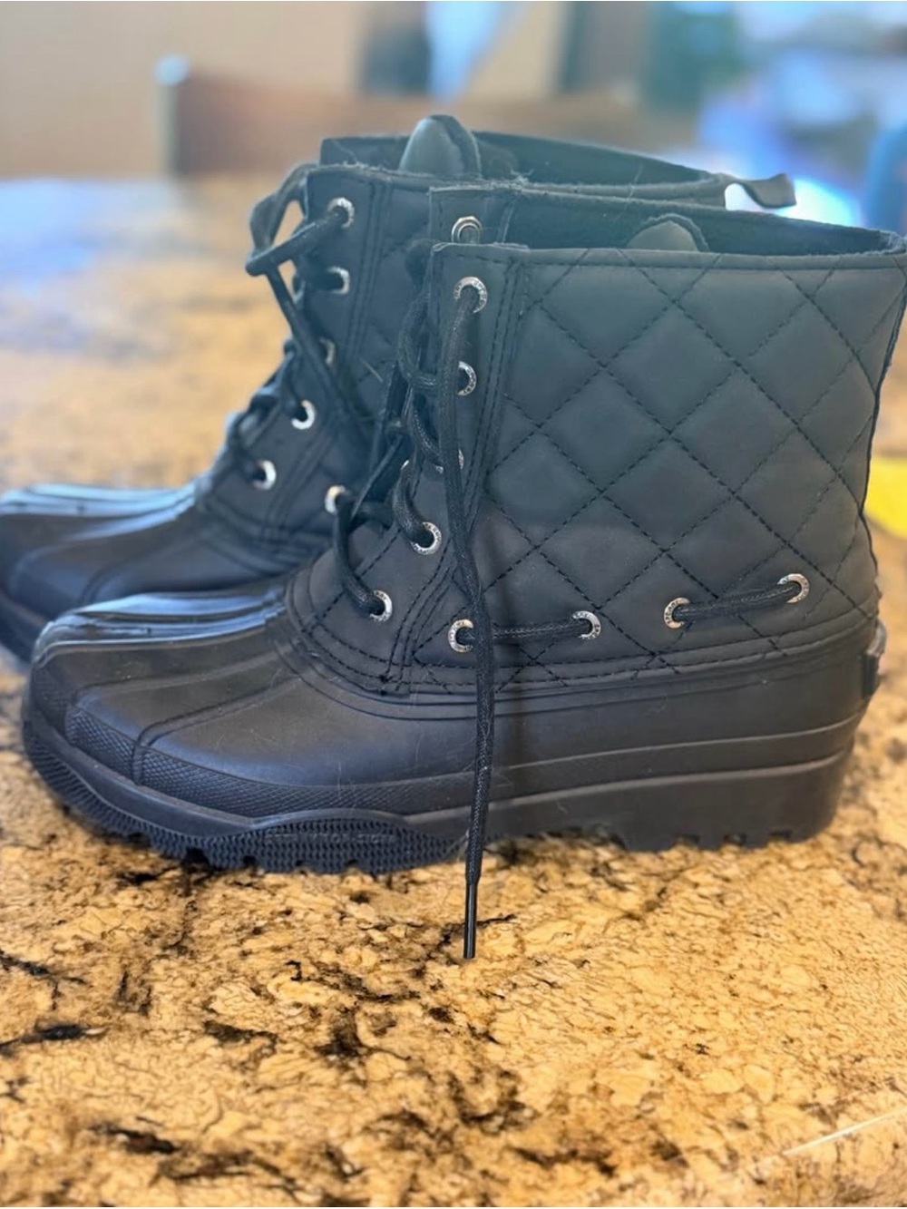 Sperry Black Quilted Lace-Up Waterproof Winter Boots